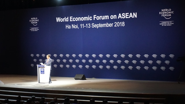 Presiden RI, Joko Widodo, berpidato di World Economic Forum (WEF), Hanoi, Vietnam, Rabu (12/9/2018). (Foto: Yudhistira Amran Saleh/kumparan)