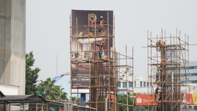 Pekerja infrastruktur di Jakarta, Rabu (12/9/2018). Foto: Helmi Afandi Abdullah/kumparan