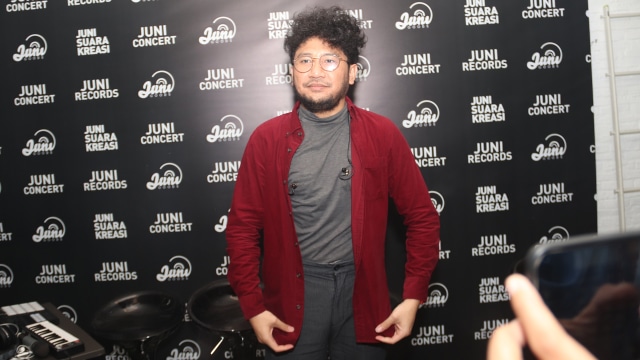 Kunto Aji rilis album kedua 'Mantra Mantra', Kamis (13/9). (Foto: Munady Widjaja)