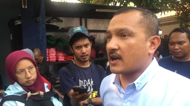 Kadiv Advokasi dan Bantuan Hukum Partai Demokrat, Ferdinand Hutahaean saat konferensi pers di Kantor DPP Partai Demokrat. Foto: Dofa Muhammad Aliza/kumparan