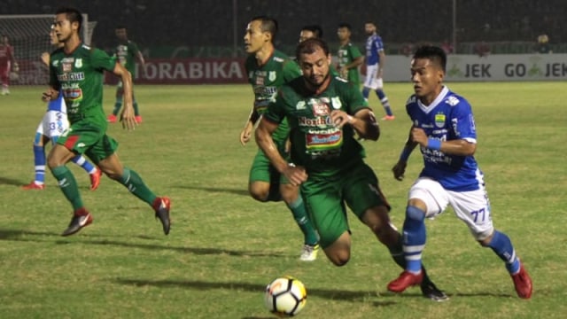 5 Pemain yang Bakal Jadi Andalan di Laga Persib Bandung vs Borneo FC (1)