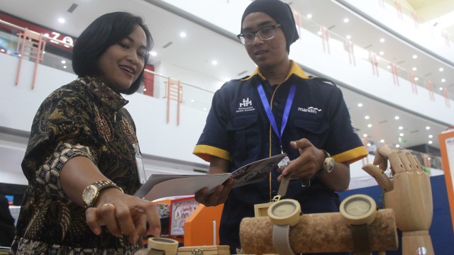 Pameran Wirausaha Muda Mandiri 2018 Foto: ANTARAFOTO/Ari Wibowo