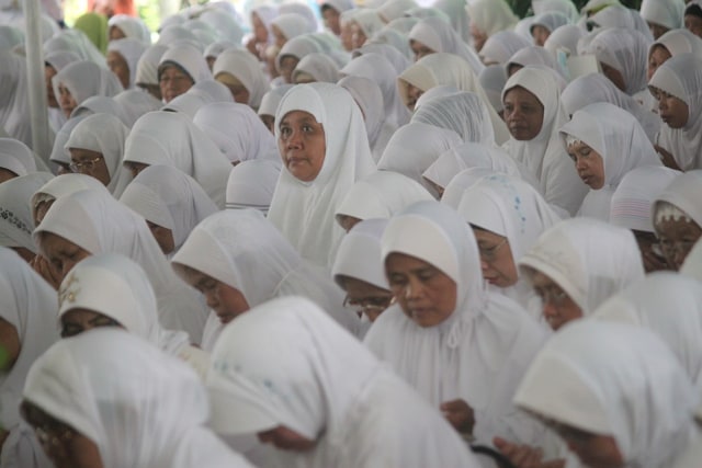 Batasan Aurat Sesama Wanita Dalam Islam