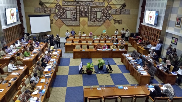 Rapat Kerja Komisi IX DPR RI dengan BPJS Kesehatan, Kemenkeu, dan Kemenkes, Senin (17/9/18). (Foto: Resya Firmansyah/kumparan)