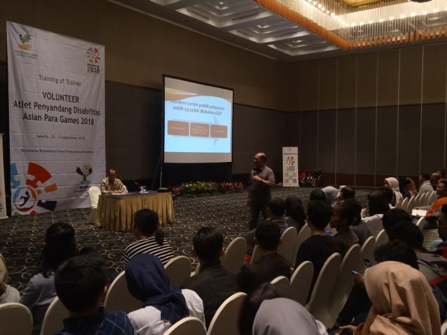 Training on Trainer (ToT) volunteer Asian Para Games  (Foto: Kemenko PMK)