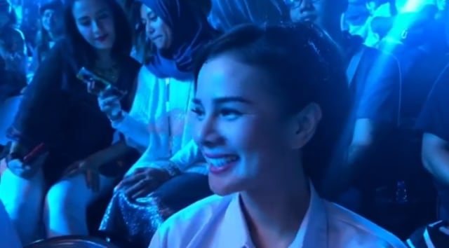 5 Hal Menarik Kisah Cinta Eross dan Astrid Tiar di Masa Lalu (3)