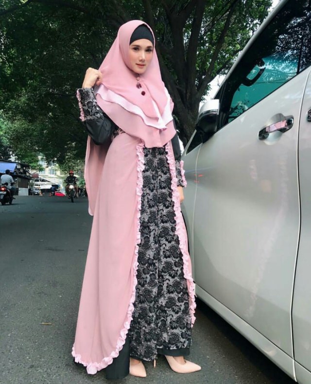 Punya 4 Anak, Ini 3 Rahasia Mulan Jameela Tetap Langsing (3)