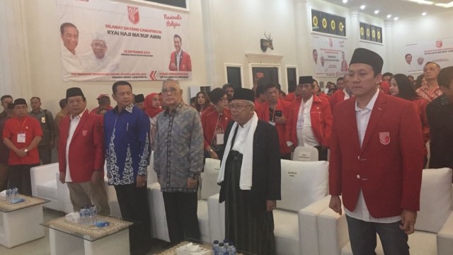 Ma'ruf Amin, Bamsoet, Diaz Hendropriyono di Pembekalan Caleg PKPI (Foto: Rafyq Panjaitan/kumparan)