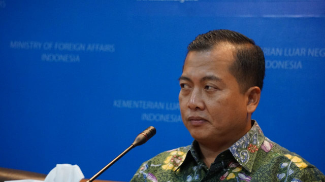 Direktur Perlindungan WNI Kementerian Luar Negeri Lalu Muhammad Iqbal. Foto: Helmi Afandi/kumparan