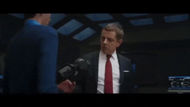 Cuplikan Film 'Johnny English' (Foto: YouTube: Universal Pictures)