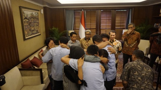 Pemerintah Kembali Bebaskan Tiga WNI dari Penyanderaan di Filipina  (1)
