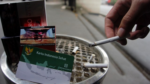 Penyakit akibat merokok membebani BPJS Kesehatan. Foto: Fitra Andrianto/kumparan