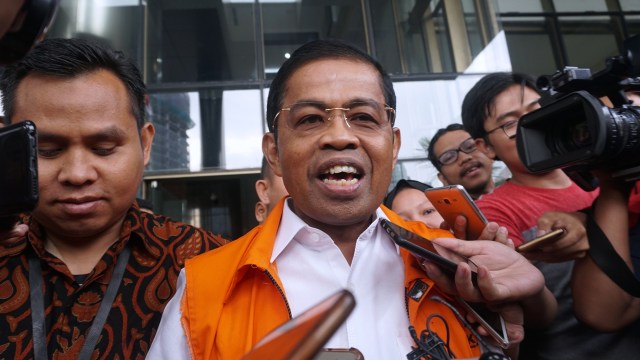 Idrus Marham usai menjalani pemeriksaan lanjutan di Gedung KPK, Jakarta, Rabu (19/9). (Foto: Fanny Kusumawardhani/kumparan)