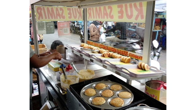 Pedagang Kue Samir (Foto: istimewa)