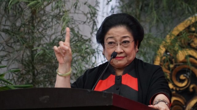 Ketua Umum PDI-P, Megawati Soekarnoputri, hadir di DPP PDI Perjuangan saat luncurkan Tagline Kampanye dan Atribut Milenial, Jakarta, Kamis (20/9/2018). (Foto: Helmi Afandi Abdullah/kumparan)