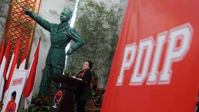 Ketua Umum PDI-P, Megawati Soekarnoputri, hadir di DPP PDI Perjuangan saat luncurkan Tagline Kampanye dan Atribut Milenial, Jakarta, Kamis (20/9/2018). (Foto: Helmi Afandi Abdullah/kumparan)