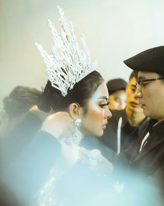 Intip 7 Momen Keseruan Backstage Konser 'Journey of Syahrini' (4)