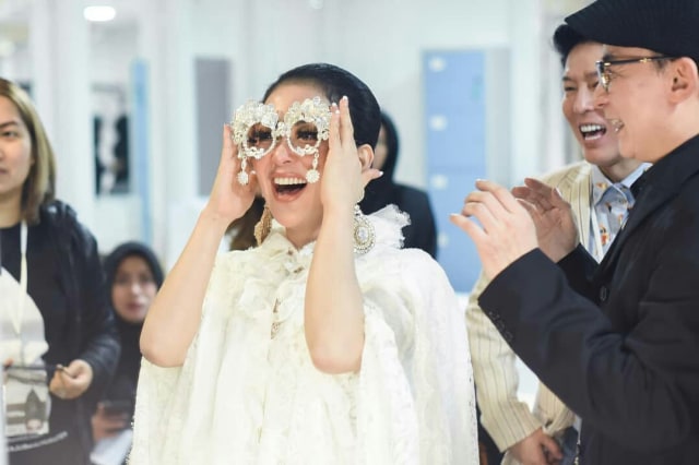 Intip 7 Momen Keseruan Backstage Konser 'Journey of Syahrini' (6)