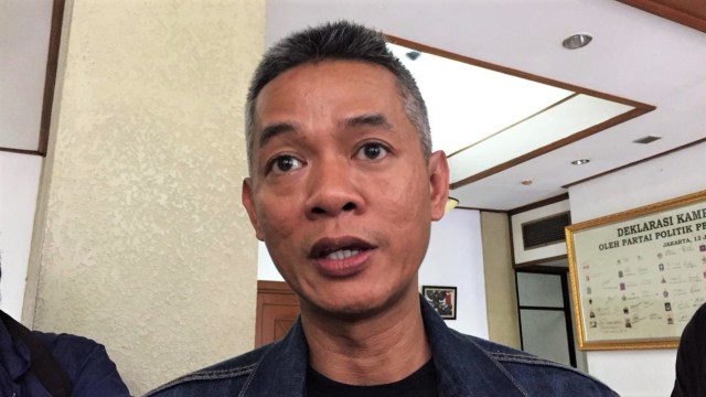 Komisioner KPU Wahyu Setiawan. Foto: Yuana Fatwalloh/kumparan