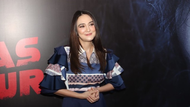 Luna Maya (Foto: Munady Widjaja)