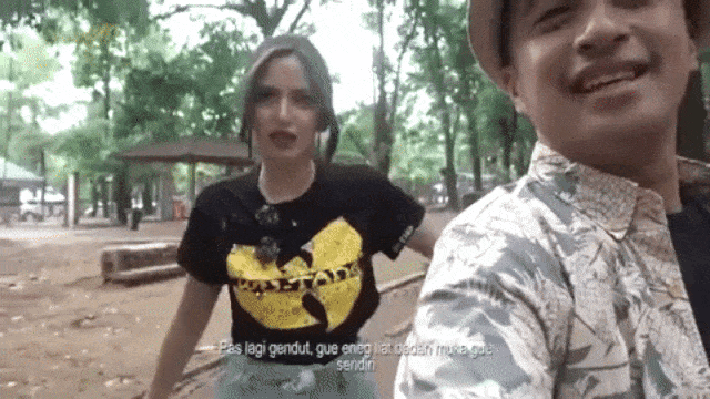 Nia Ramadhani dan Irfan Hakim. (Foto: YouTube deHakims)