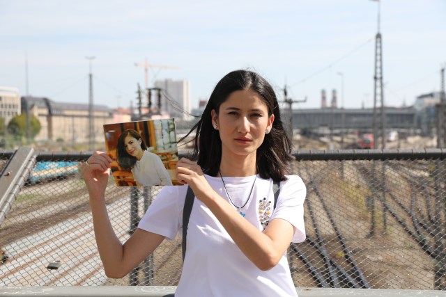 Salah satu keluarga tahanan, Gulzire, asal Jerman (Foto: istimewa)