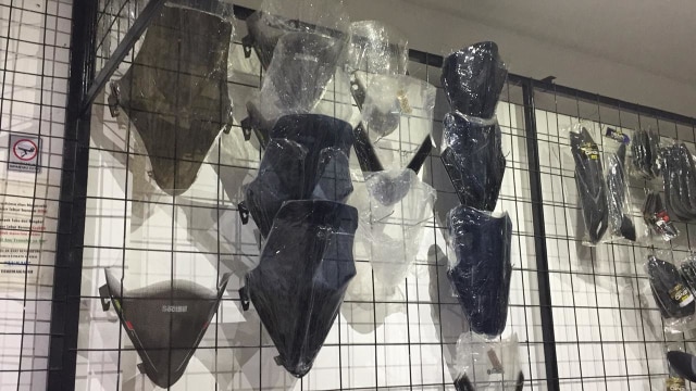 Berbagai pilihan windshield untuk Honda PCX (Foto: Aditya Pratama Niagara/kumparanOTO)