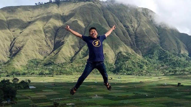 Pejuang Air Ades. (Foto: Instagram/@fahmy_haris)