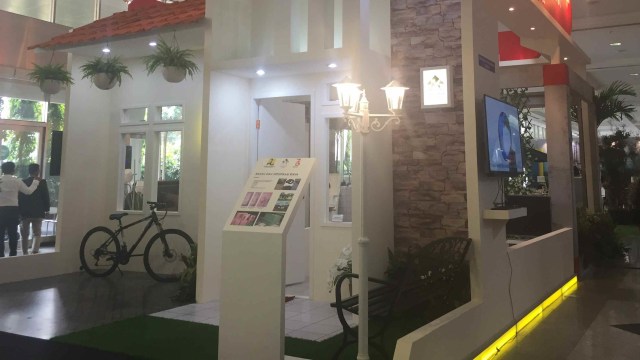 Pameran Rumah Instan Sederhana Sehat (Risha) Kemenpupr di JCC Jakarta, Selasa (26/9).  (Foto: Nurul Nur Azizah/kumparan)