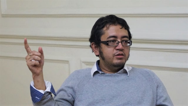 Eko Noer Kristiyanto, bobotoh dan peneliti hukum olahraga. (Foto: Abil Achmad Akbar/kumparan)