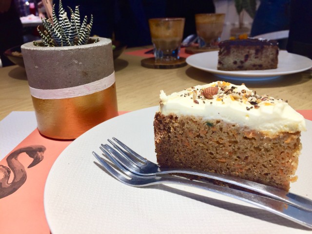 Kue Wortel yang Dijual Fedwell (Foto: Mela Nurhidayati/kumparan)