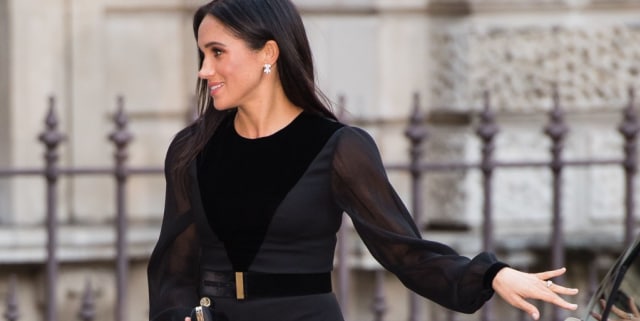 Meghan Markle Buka dan Tutup Pintu Mobil Sendiri, Begini Reaksi Masyarakat Inggris!