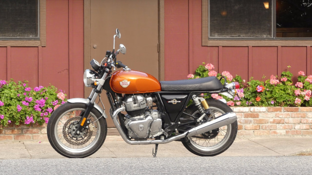 Royal Enfield 650 Twin Interceptor (Foto: Gesit Prayogi/kumparanOTO)