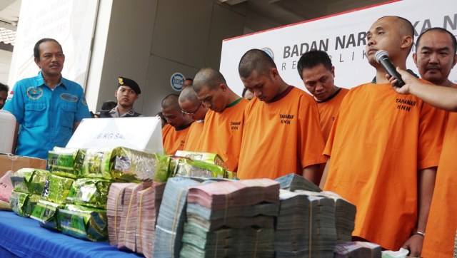 Badan Narkotika Nasional (BNN) menggelar konfrensi pers terkait kasus tindak pidana penyalahgunaan narkotika di Kantor BNN, Cawang, Jakarta Timur, Jumat (28/9/2018). (Foto: Jamal Ramadhan/kumparan)