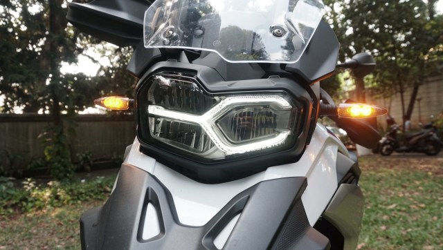 Lampu BMW F 850 GS. (Foto: Fitra Andrianto/kumparan)