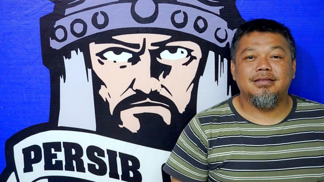 Yana Umar di Stadion Sidolig, Kota Bandung. (Foto: Tio Ridwan/kumparan)