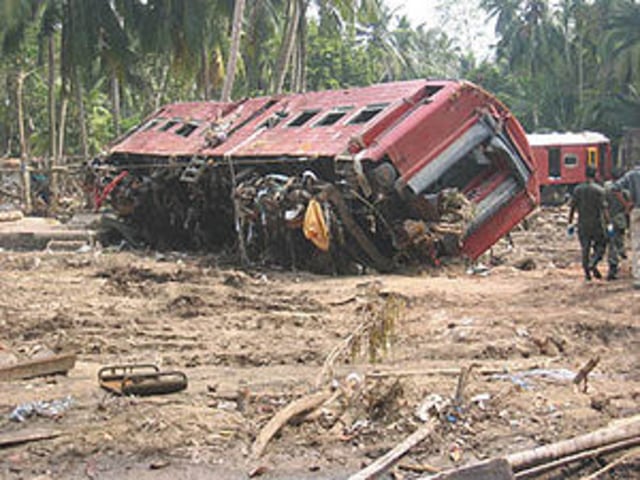 5 Tsunami Terdahsyat dalam 100 Tahun Terakhir (4)
