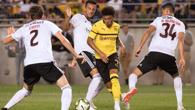 Jadon Sancho saat membela Dortmund di ICC 2018. (Foto: JIM WATSON / AFP)