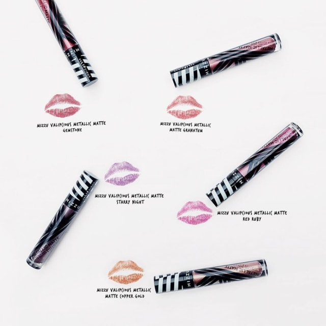 Rekomendasi 5 Lipstik Metalik agar Makeup Lebih Edgy (1)