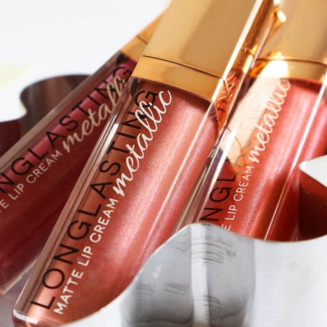 Rekomendasi 5 Lipstik Metalik agar Makeup Lebih Edgy (4)