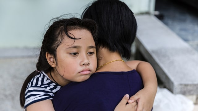 Cara cegah trauma akibat bencana pada anak (Foto: Shutterstock)
