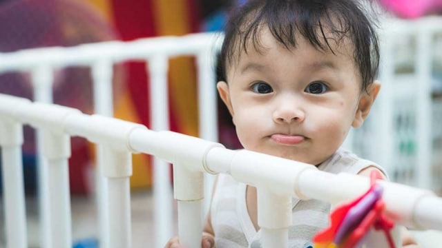 Tahap Milestone pada Bayi Sejak Usia 6 Bulan