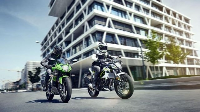 Kawasaki Ninja125 dan Z125 (Foto: dok. Kawasaki)