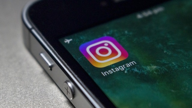 Aplikasi Instagram di iOS. (Foto: Webster2703 via Pixabay)