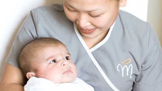 Tips Aman Meninggalkan Anak dengan Pengasuh