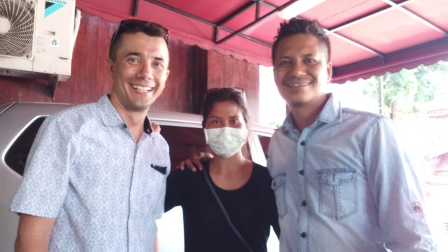 Anastasia Jr bertemu dengan keluarganya di Bali (Foto: Dok. Abellino Mercy)