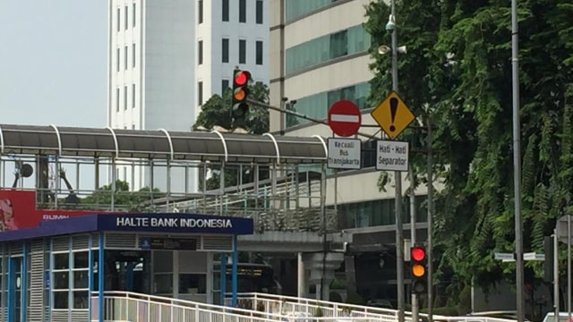 Uji coba sistem tilang eletronik di kawasan Sudirman-Thamrin. (Foto: Darin Atiandina/kumparan)
