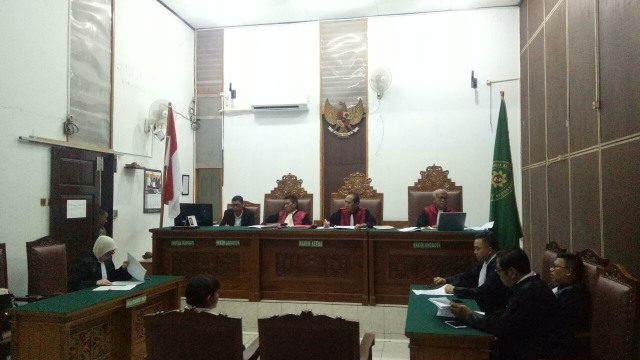 Roro Fitria jalani sidang beragendakan tuntutan JPU (Foto: Aria Pradana/kumparan)