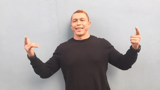 Komedian sekaligus pemain film, Bang Tigor, saat ditemui di kawasan Kapten Tendean, Jakarta Selatan. Foto: Giovanni/kumparan