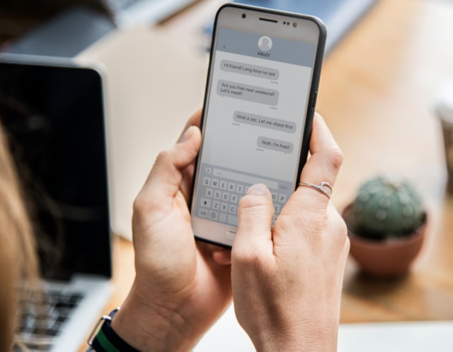 Ketahui Cara Balas Chat yang Disukai Gebetan Berdasarkan Zodiaknya (1)